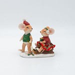 POLYRESIN DECORATIVE, MICE IN SLEIGH, 11x11cm