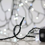 ΣΕΙΡΑ, 300 LED 3mm, 31V ΜΕΤΑΣΧΗΜΑΤΙΣΤΗ, 8 ΠΡΟΓΡΑΜΜΑΤΑ & ΜΝΗΜΗ, ΠΡΑΣΙΝΟ PVC ΚΑΛΩΔΙΟ, ΛΕΥΚΟ LED, ΑΝΑ 5cm, ΠΡΟΕΚΤΑΣΗ ΠΑΡΟΧΗΣ 3m, ΙΡ44