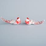 BIRDIE RED, WITH WHITE FEATHERS, 12x5cm
