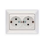 TWO GANG EARTHED SOCKET OUTLET WHITE