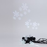 GARLAND PROJECTOR, 8 LED, SNOWFLAKE, 4.5V ADAPTOR, STEADY, BLACK PVC WIRE, WHITE LED PER 50cm, LEAD WIRE 5m, IP44