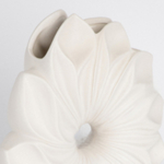 ΒΑΖΟ ΚΕΡΑΜΙΚΟ ΛΟΥΛΟΥΔΙ ΛΕΥΚΟ 19.5x7x26cm