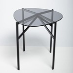 ΒΟΗΘΗΤΙΚΟ ΤΡΑΠΕΖΑΚΙ ΜΕΤΑΛΛΙΚΟ ΜΑΥΡΟ- ΓΥΑΛΙΝΟ  53.5x52x55cm